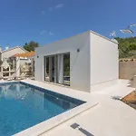 Villa Sullago *