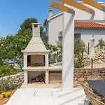 Sullago Villa *