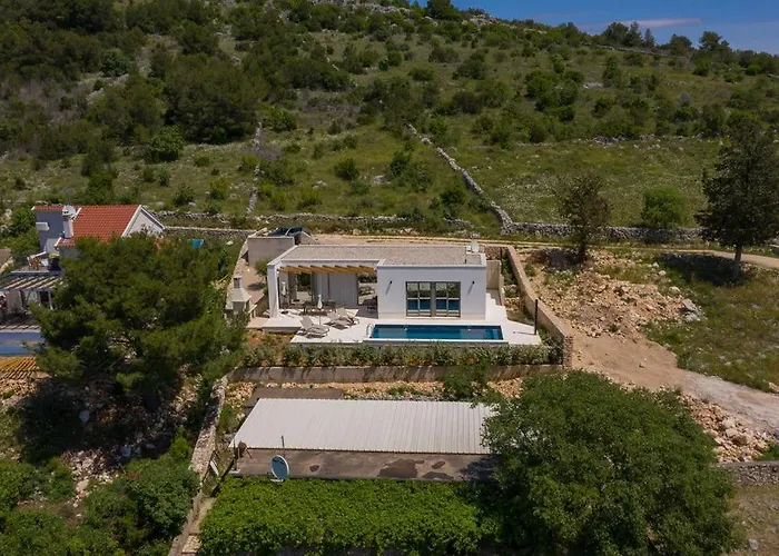 Sullago * シベニク